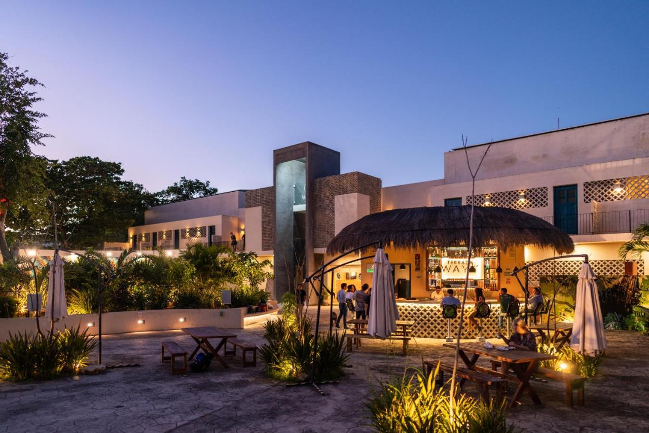 Hotel Waye Valladolid  Exterior foto